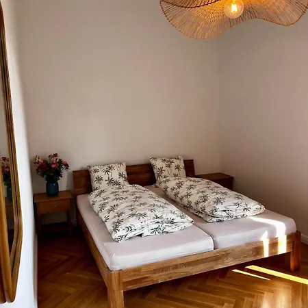 Zur Kaiserin - Im Sueden Berlins Appartement Berlijn